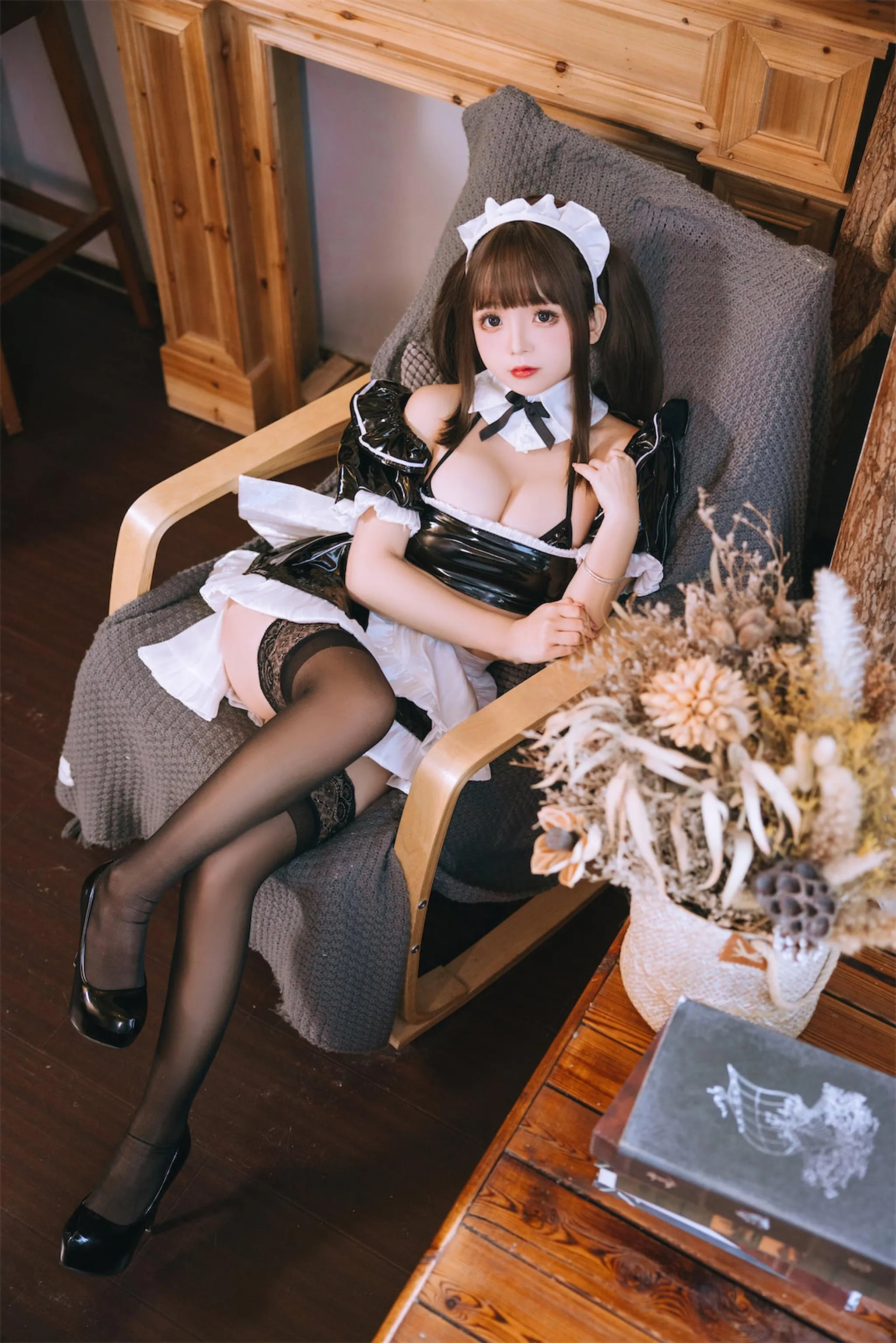 日奈娇 – NO.61 皮质女仆 [75P]插图1
